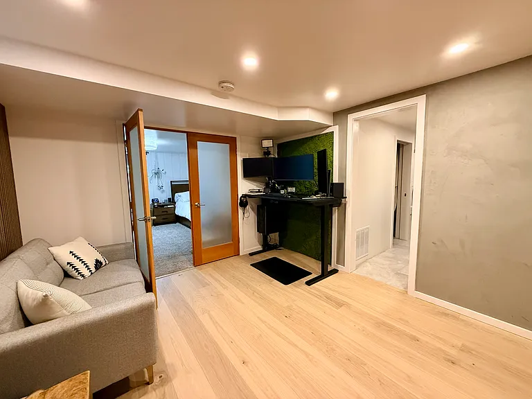 4146 46th Ave SW — Photo 27