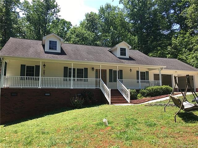 1st image of 1630 Willow Springs Ct