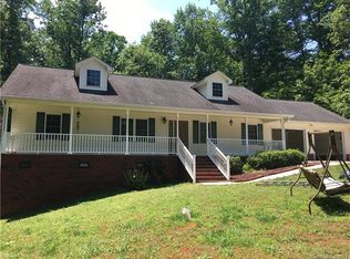 1630 Willow Springs Ct, Dallas, NC 28034