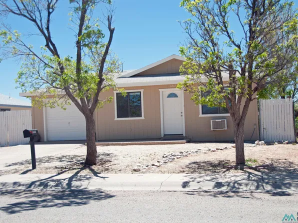 1217 Jelso Ave, Grants, NM 87020