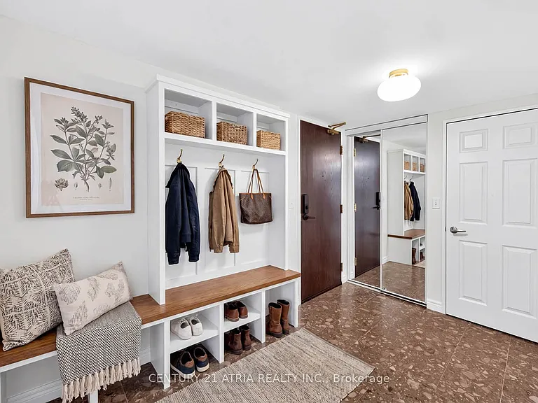 23 Hollywood Ave #808 — Photo 7