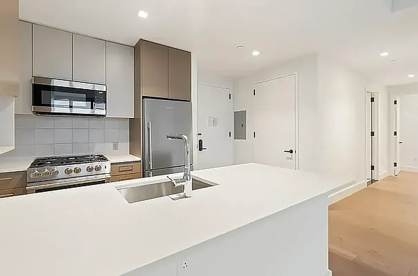 Rented by Living New York | media 43