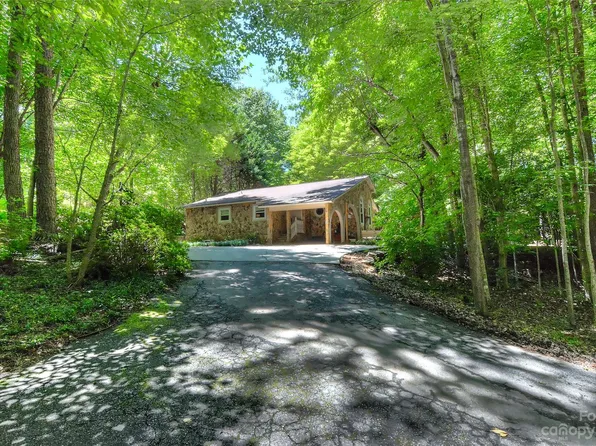 3434 Burgin Trl, Alexis, NC 28006