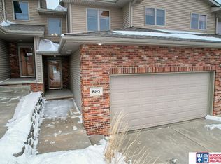 6145 Laroche Rd, Lincoln, NE 68526