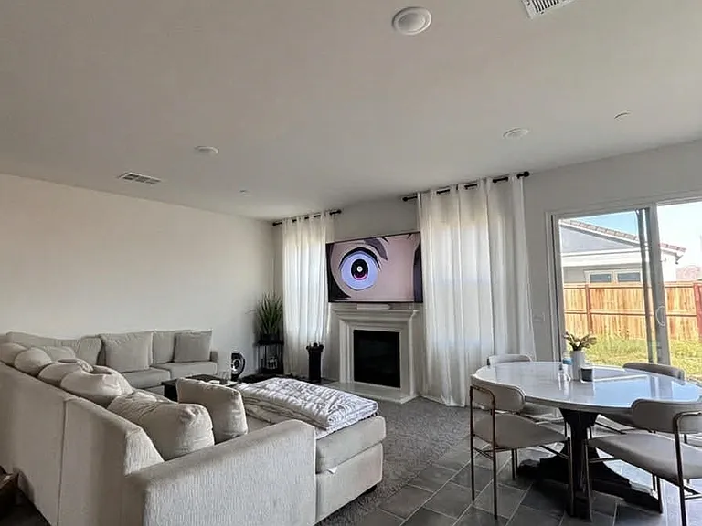 3421 Andrew Ave — Photo 12