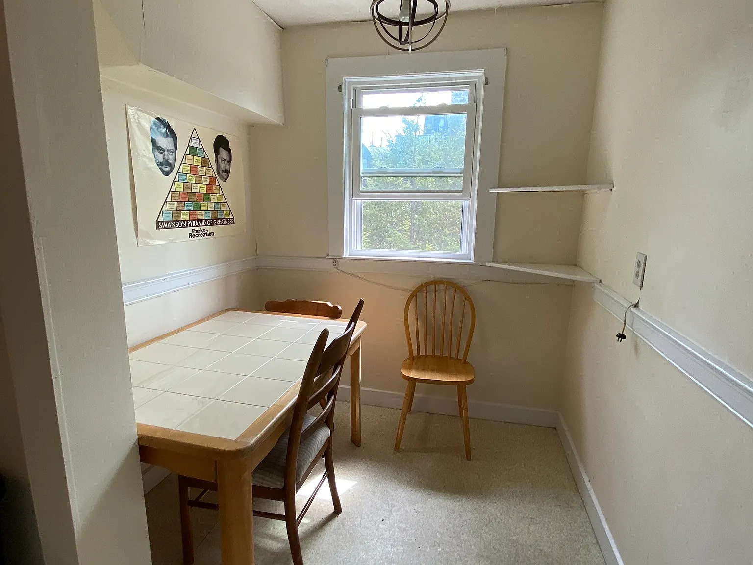 5 bed, 1.5 bath, $6,500 — Photo 3