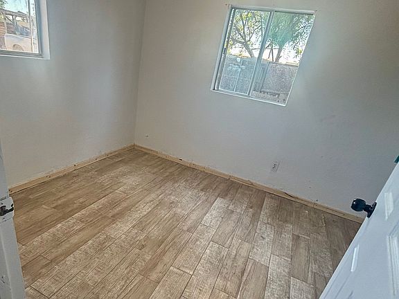 3rd image of 24835 Eucalyptus Ave #2