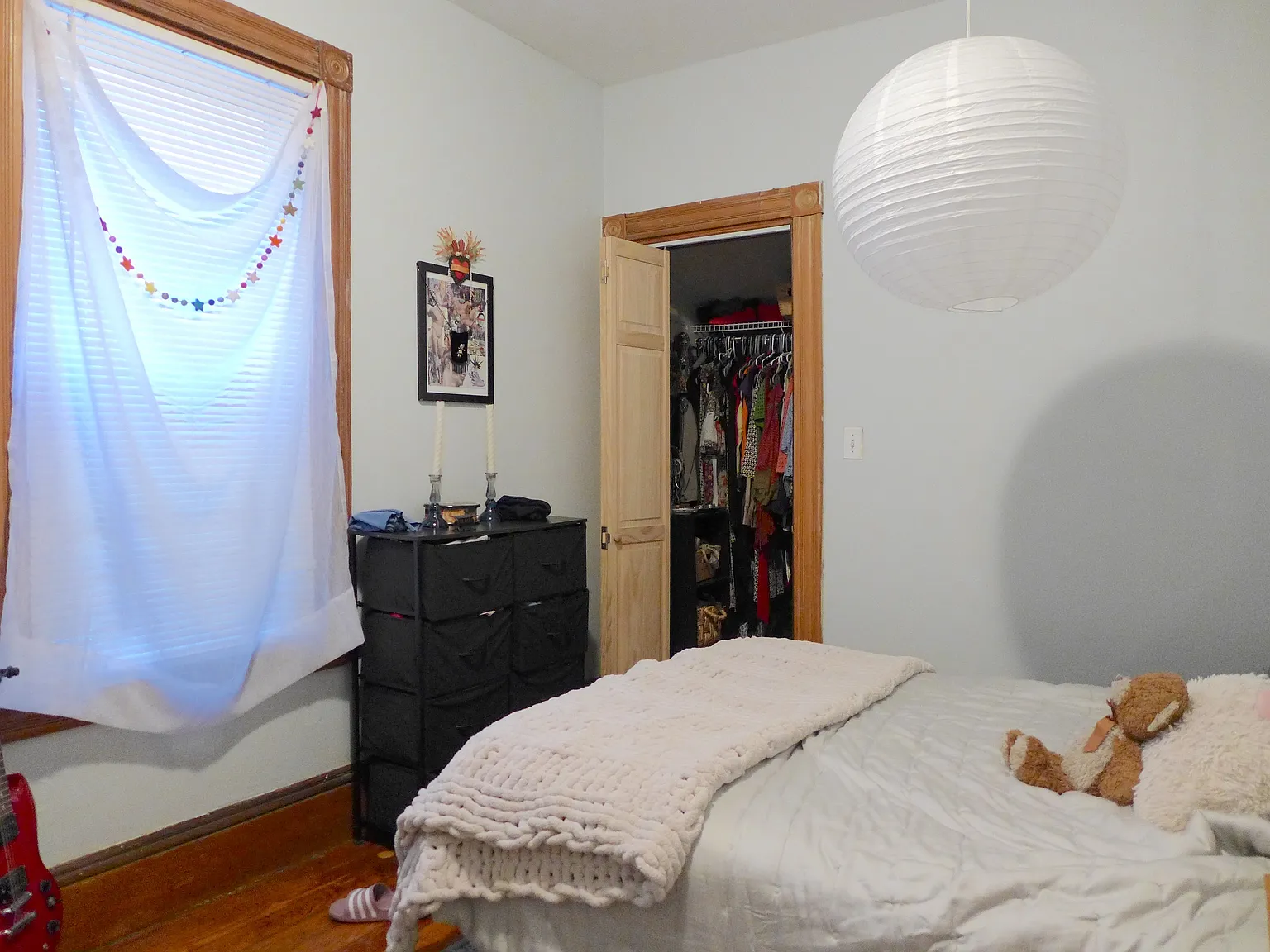 4 bed, 9999 sqft, $4,895 — Photo 4