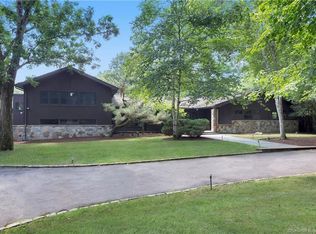 216 E Middle Patent Rd, Greenwich, CT 06831