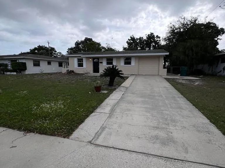 849 Tupelo Dr — Photo 1
