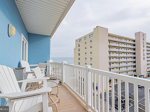 4th image of 6301 Atlantic Ave #403