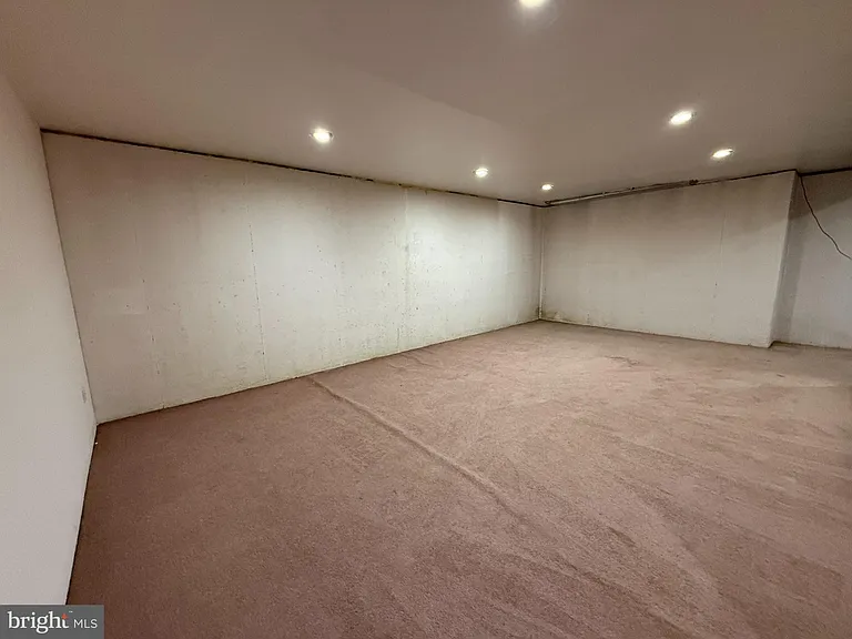 2605 Gramercy Way — Photo 43