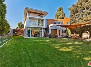 831 Georgina Ave, Santa Monica, CA 90402