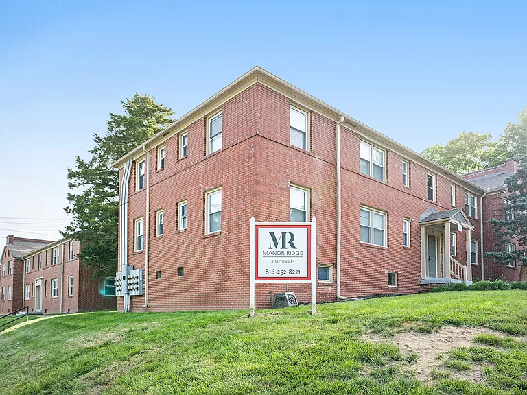 Manor Ridge Apartments — Photo 21