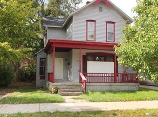 1009 Madison Ave SE, Grand Rapids, MI 49507