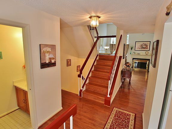 2nd image of 5848 Wye Oak Commons Ct #24