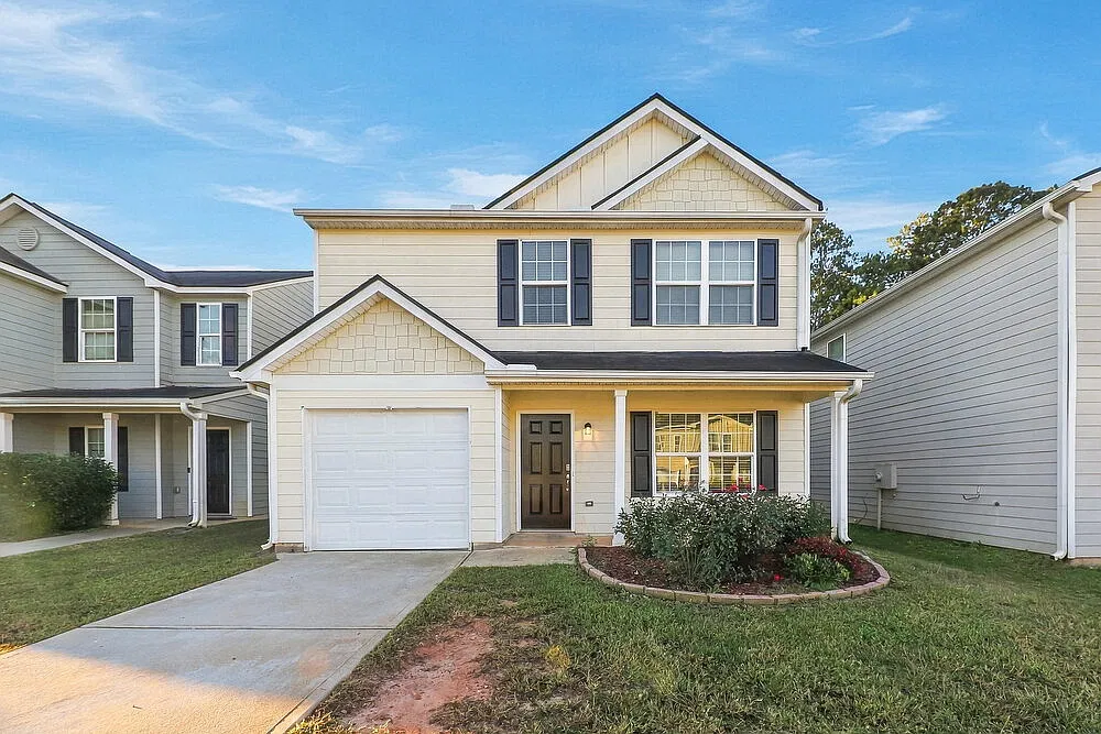 4 bed, 2.5 bath, 1812 sqft, $1,865 — Photo 1