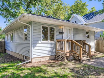 1767 Thomas Ave, Saint Paul, MN, 55104