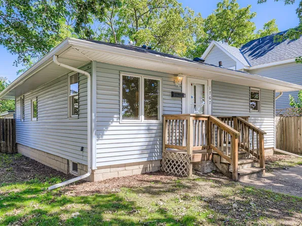 1767 Thomas Ave, Saint Paul, MN 55104