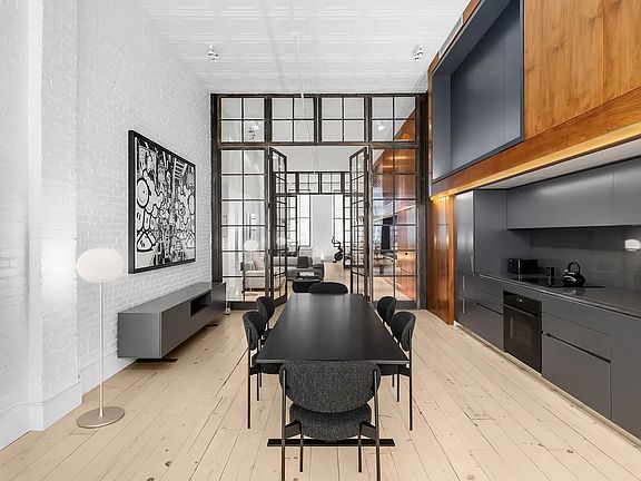 2nd image of 456 Broome St APT 2