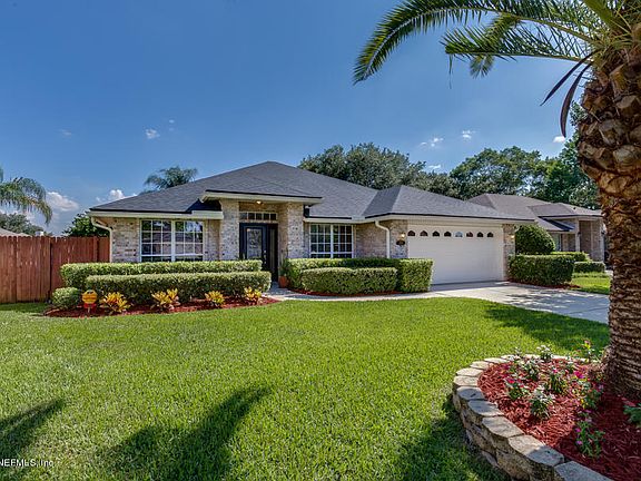 4th image of 4336 Pebble Brook Dr