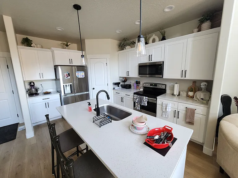 3646 W Canyon Falls Dr — Photo 5