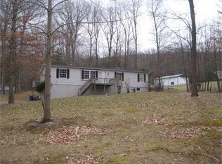 552 Gap St, Hegins, PA 17938