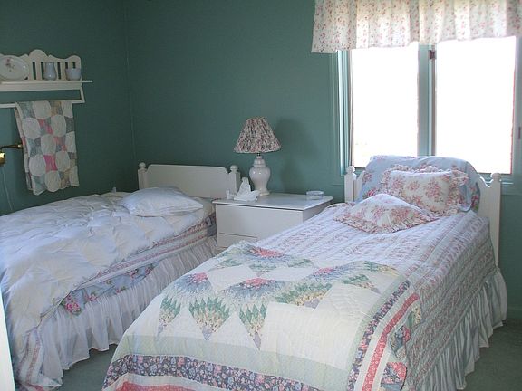 Upstairs Guest Bedroom