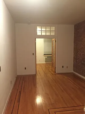 Rented by Compass | media 7