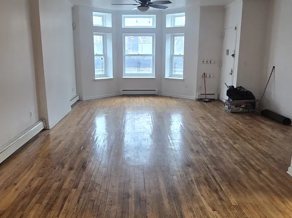 (undisclosed Address), Bronx, NY 10456