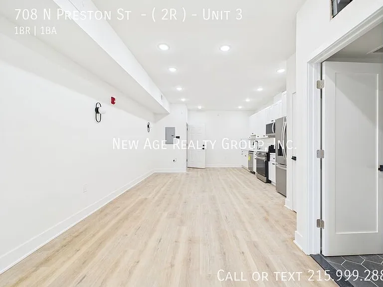 708 N Preston St #3 — Photo 3
