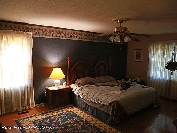 4th image of 2501 Heritage Dr