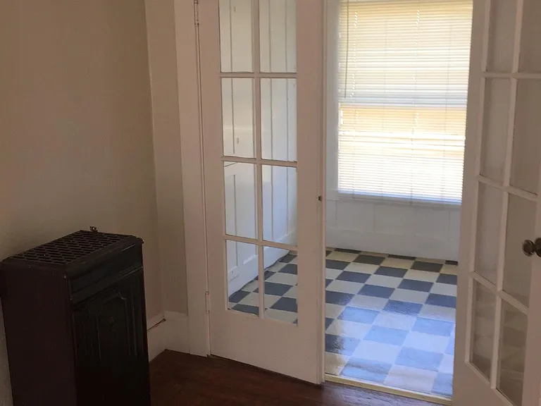 2535 Regent St #6 — Photo 9