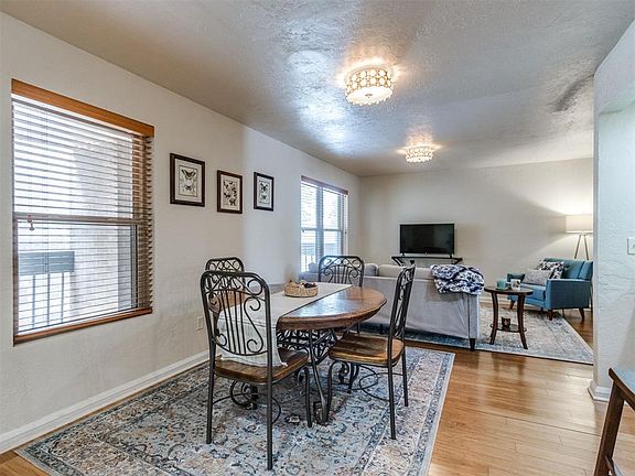 5th image of 600 NW 4th St APT 210N