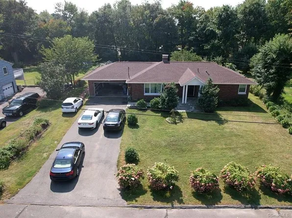 27 Hess Drive, Wolcott, CT 06716