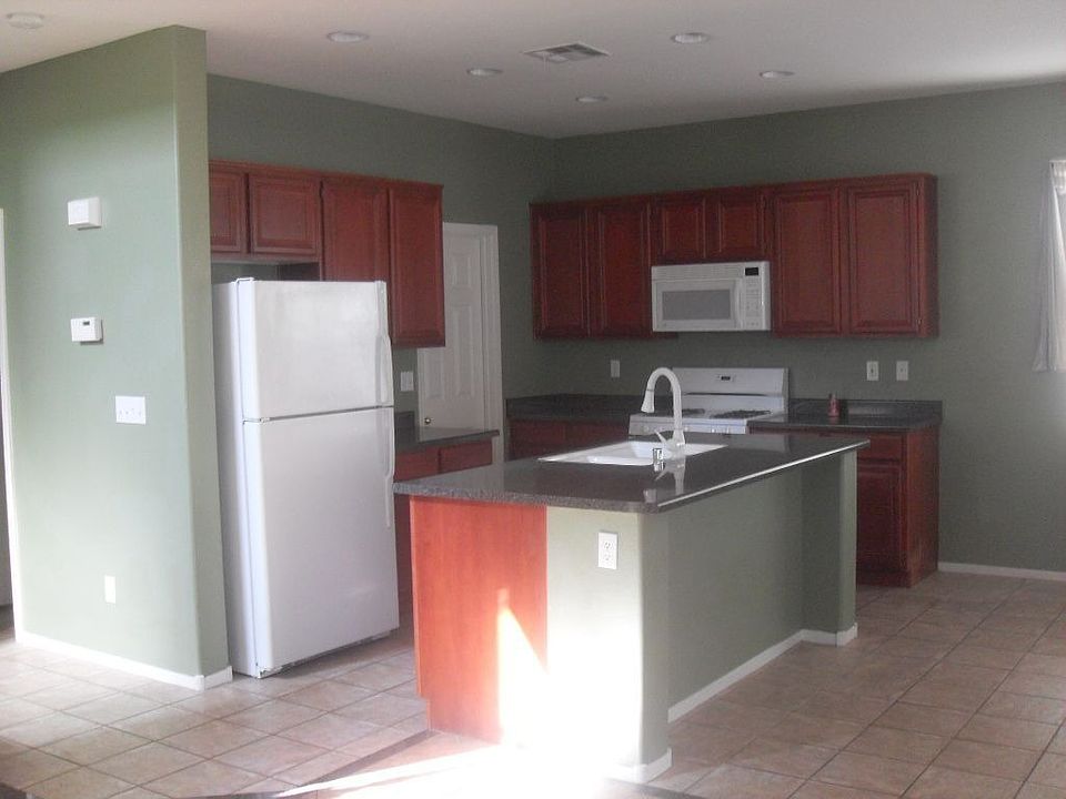 2nd image of 6632 Petrified Forest St