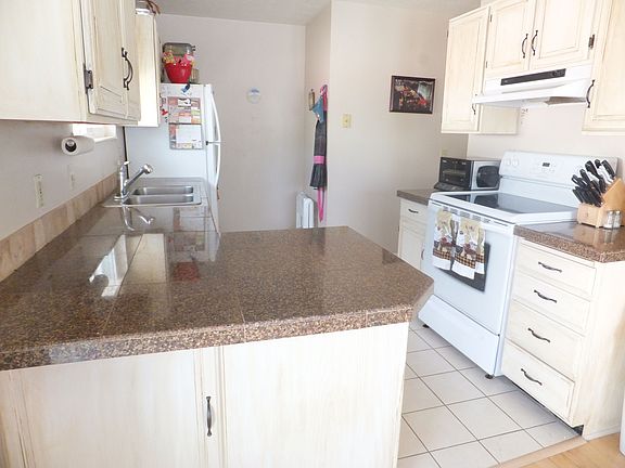 NEW tile.  Granite counters