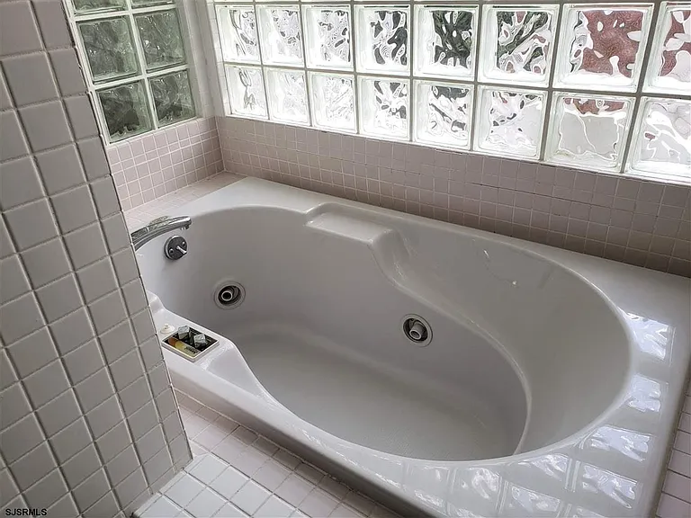 8606 Monmouth Ave #9/13 — Photo 12