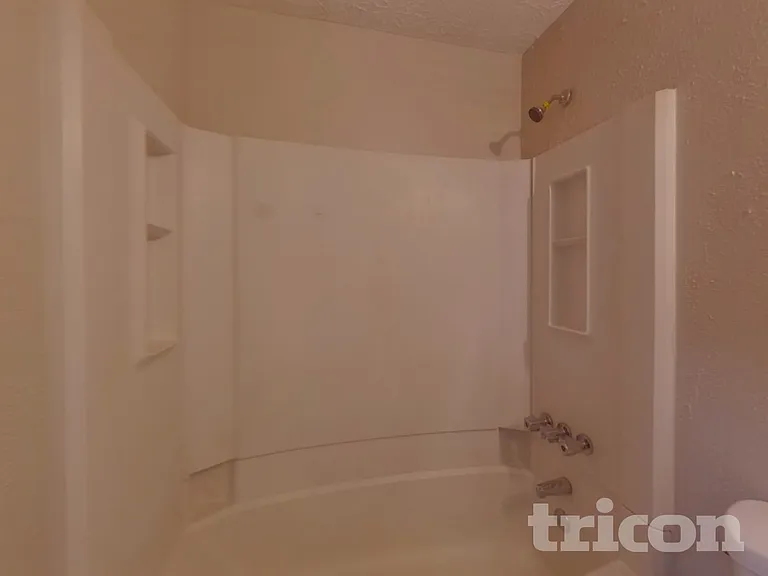 20 Summerfield Ct — Photo 16
