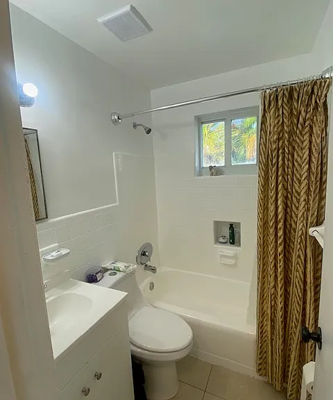 4341 NE 5th Ave — Photo 7