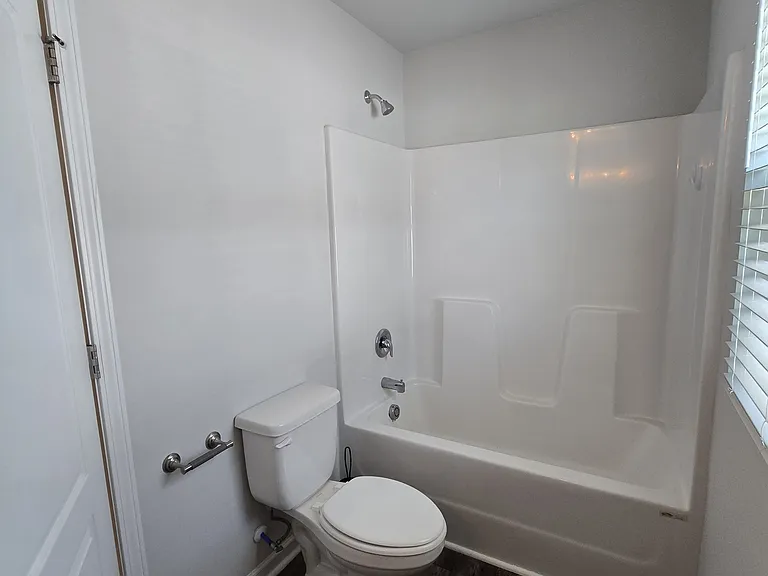129 Maple Tree Ln — Photo 45