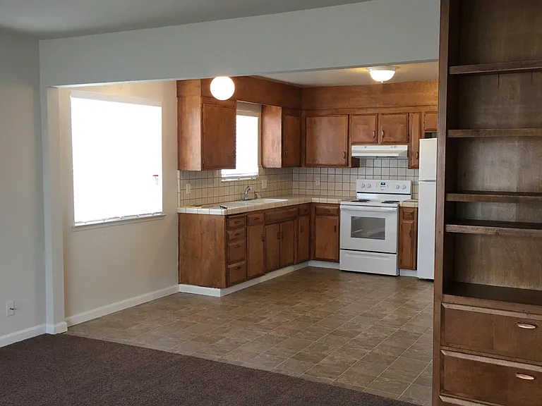 Living room & kitchen