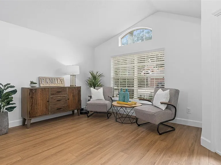 14018 Budworth Cir — Photo 17