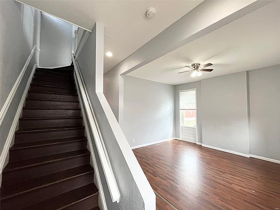 5th image of 4142 Iowa Ave