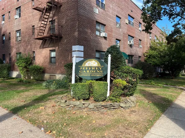 216-05 48th Avenue #2C, Bayside, NY 11364