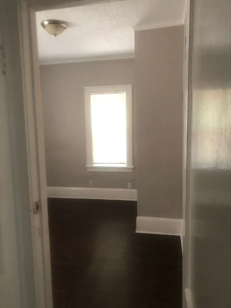 3 Bedroom, 1 Bath House Available with Private Yard — Photo 3