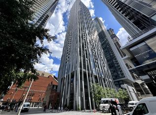 1 Yorkville Ave #1302, Toronto, ON M4W