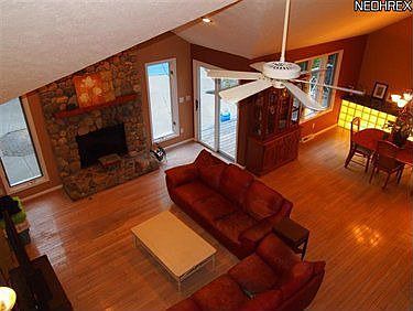 5th image of 13870 King Arthur Ct