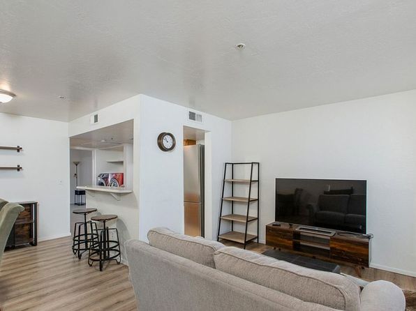 12123 W Bell Rd UNIT 219