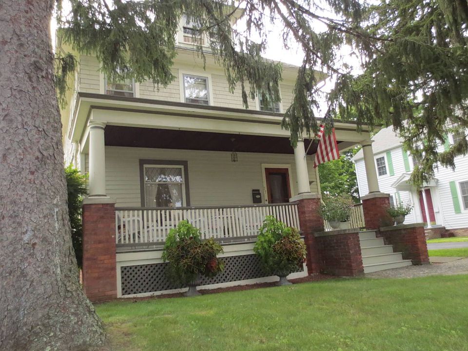1st image of 77 Woodland Ave